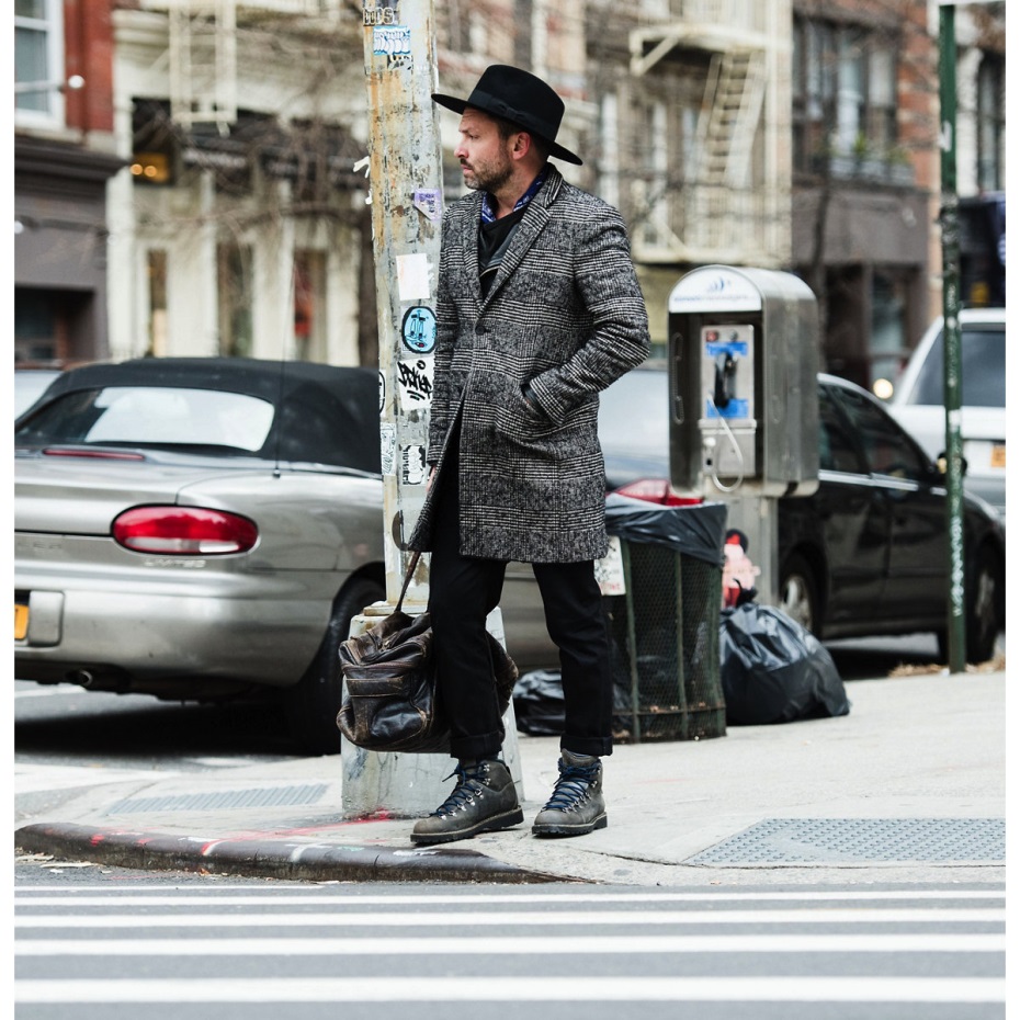 Danner Dağ Geçidi Tunç Tersane Tunç