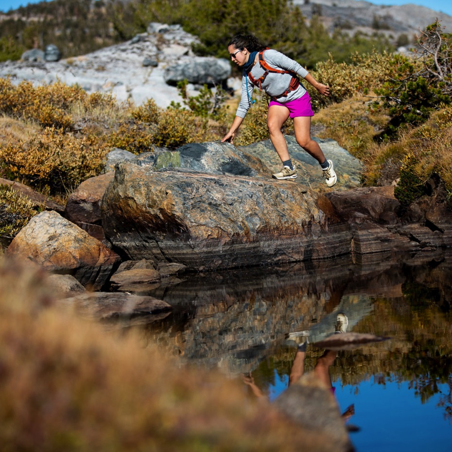 Kadınların Iz Bırakan Buğday/bronz Ten Rengi